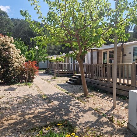 Camping Aux Portes De Cassis Roquefort-la-Bédoule Exterior photo