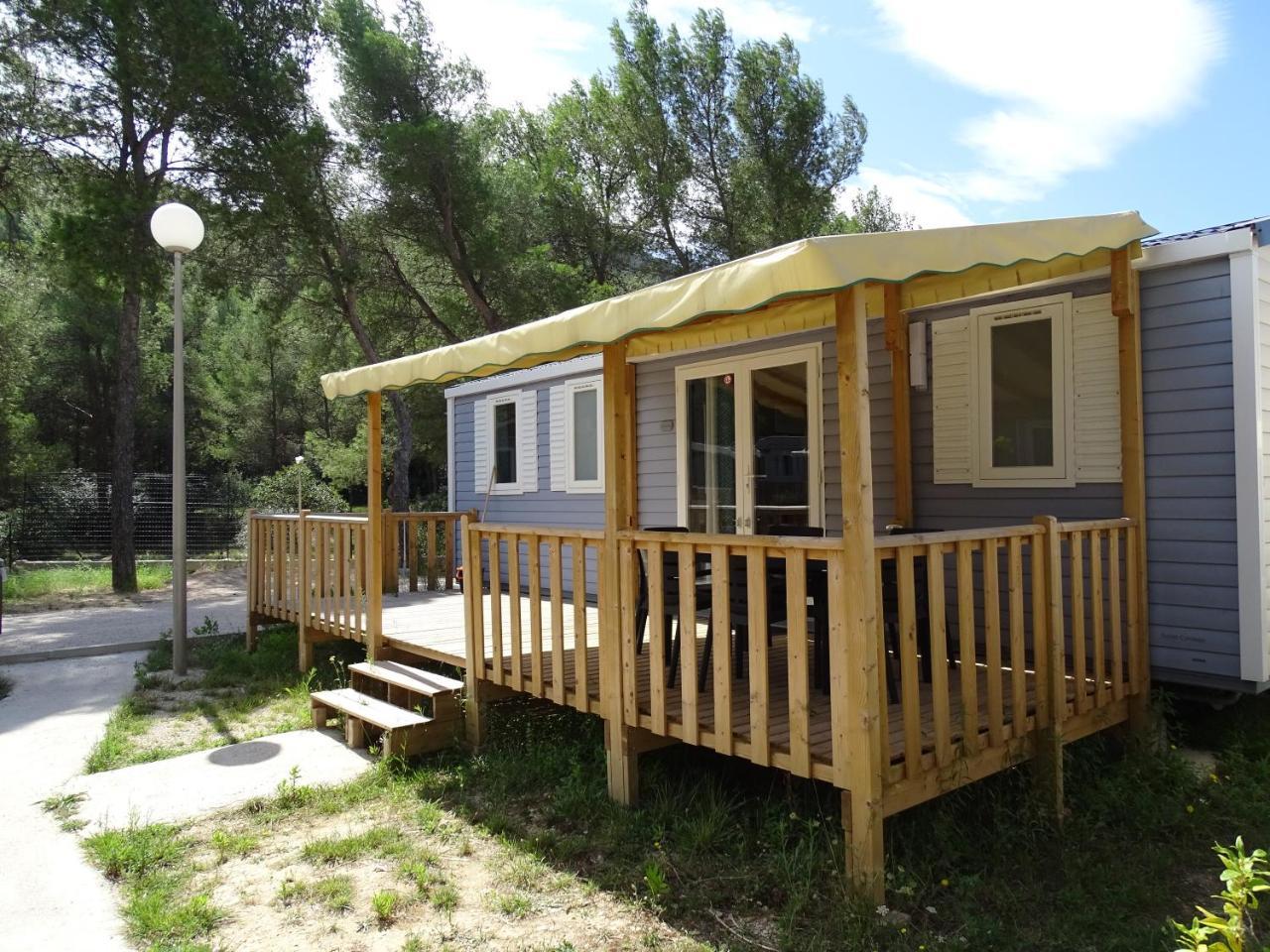 Camping Aux Portes De Cassis Roquefort-la-Bédoule Exterior photo