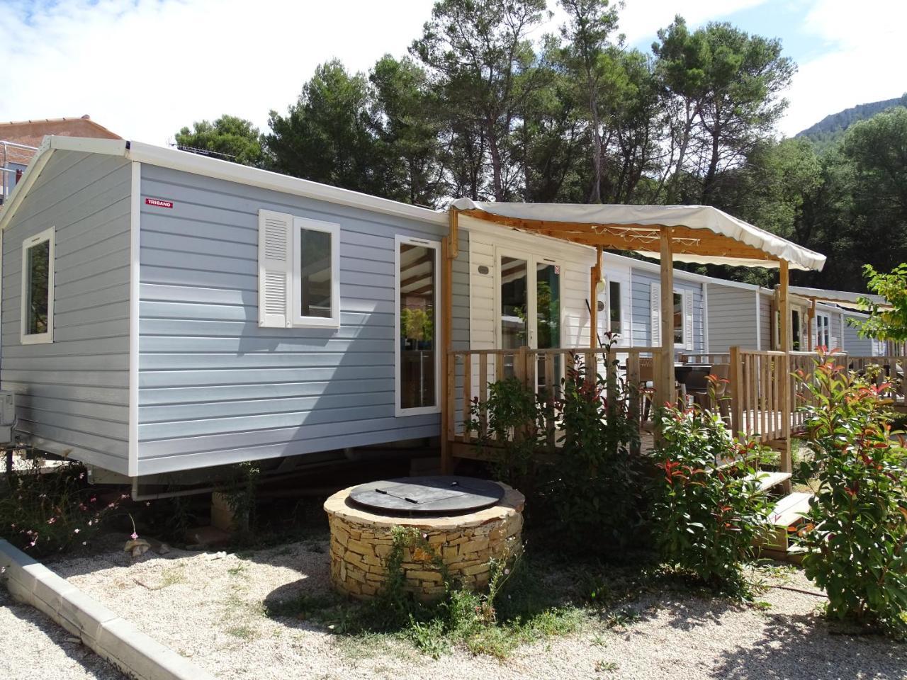 Camping Aux Portes De Cassis Roquefort-la-Bédoule Exterior photo